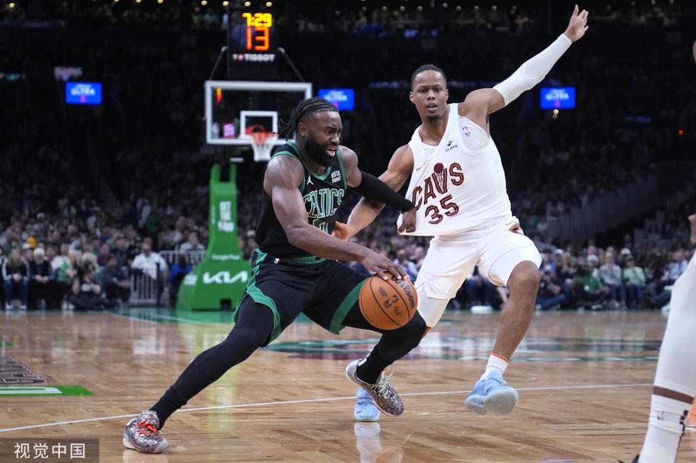 菲卡展开了 菲卡展开了